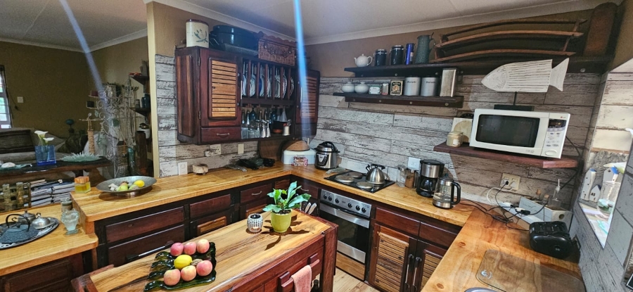 3 Bedroom Property for Sale in Noorsekloof Eastern Cape